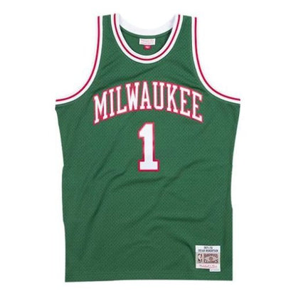 Mitchell & Ness Milwaukee Bucks 1971–1972 Oscar Robertson Road Swingman Jersey