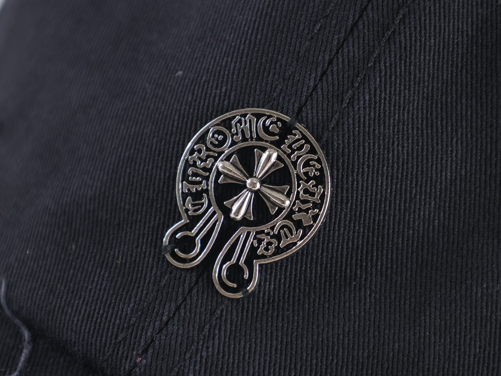 Chrome Hearts Distressed Baseball Cap – Gothic Cross Metal Logo | Black Streetwear Hat
