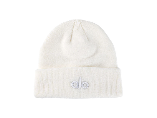 Alo Yoga Recycled Fiber Beanie | White Knit Hat