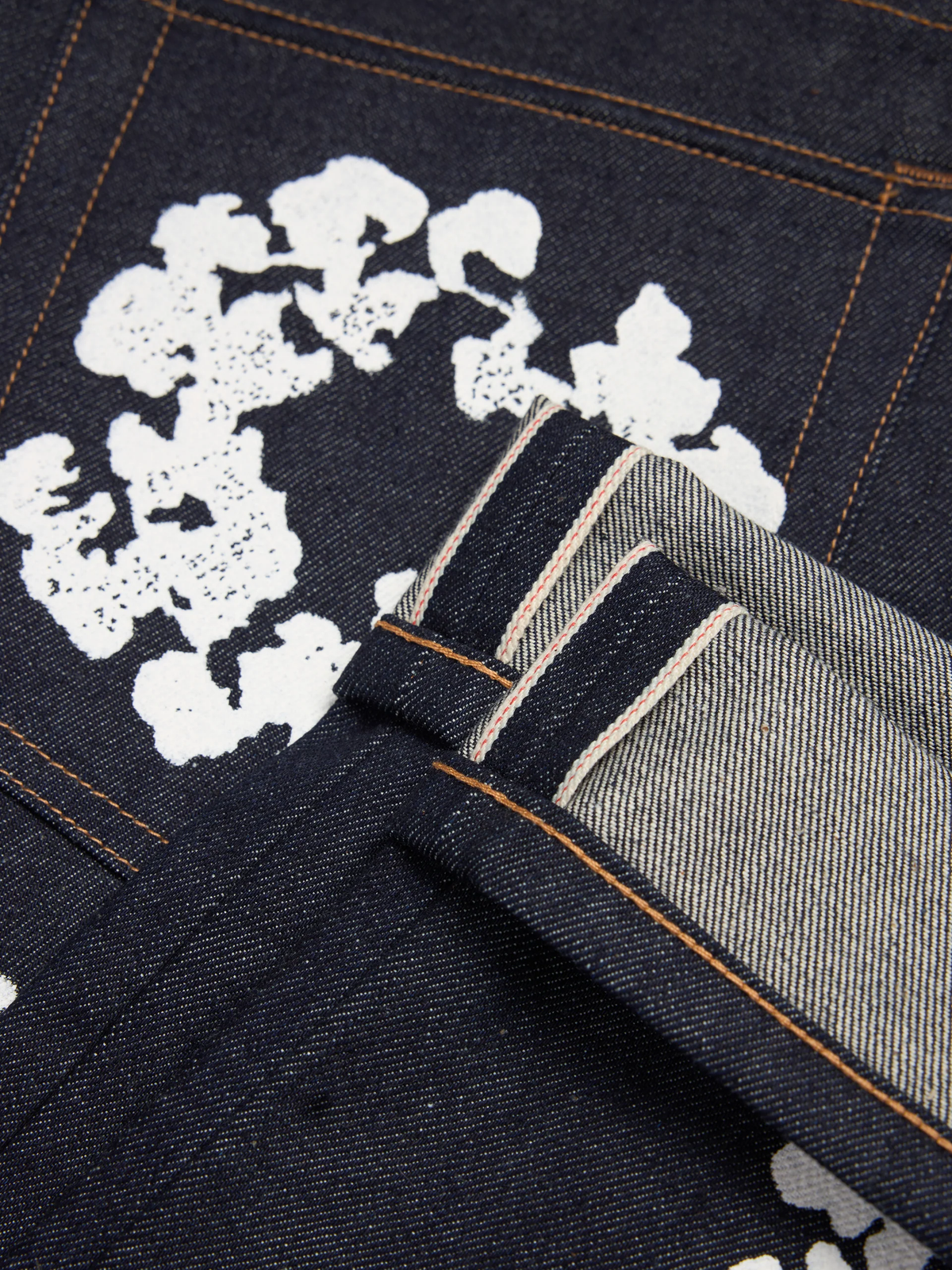 Denim Tears Straight Cotton Wreath Denim Pants | Light Wash