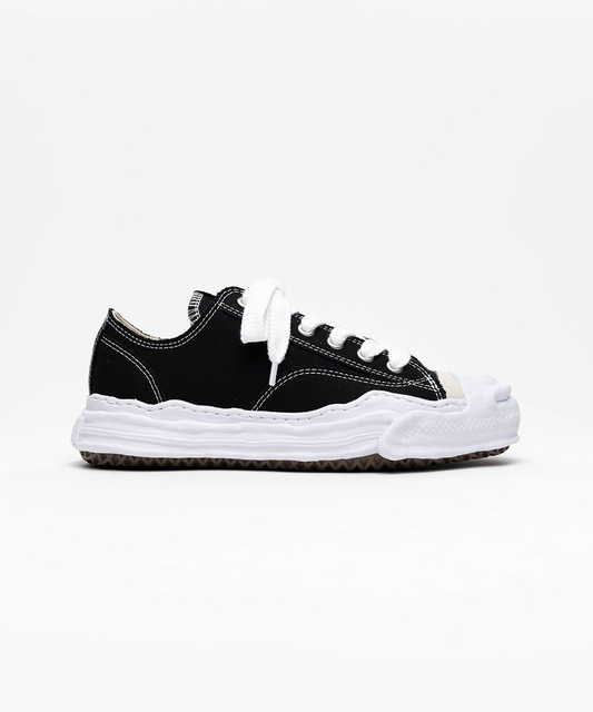 Maison Mihara Yasuhiro Hank OG Sole Canvas Sneakers | Black/White