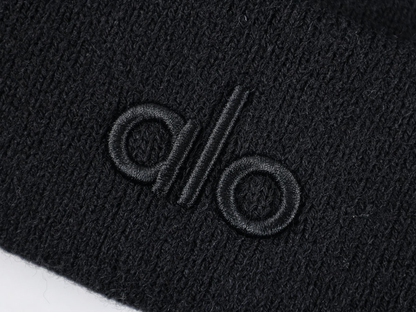 Alo Yoga Recycled Fiber Beanie | Black Knit Hat