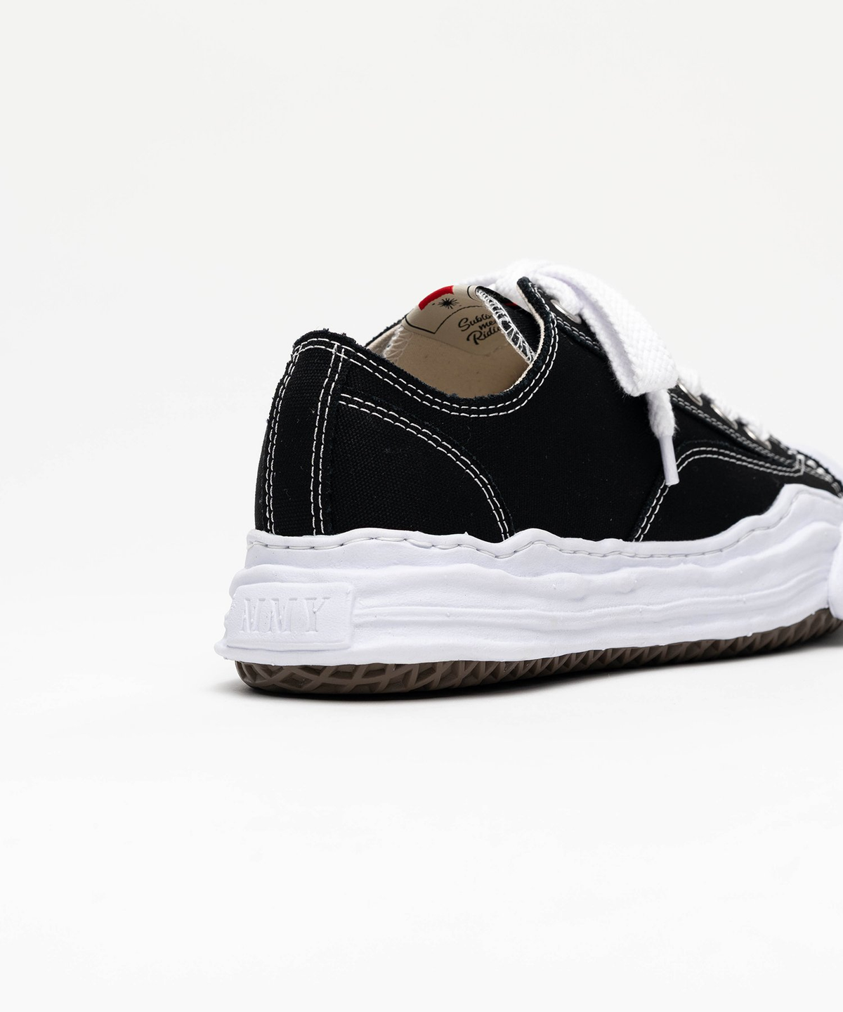 Maison Mihara Yasuhiro Hank OG Sole Canvas Sneakers | Black/White